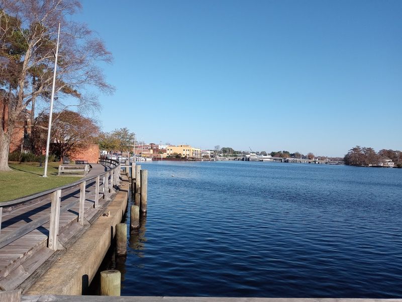 Elizabeth City Waterfront Walkway