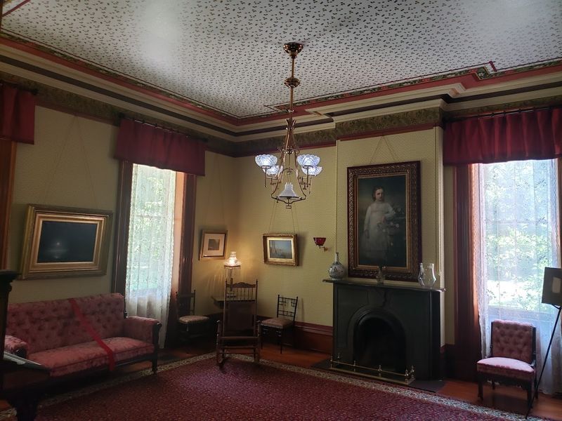 A Guided Look Inside The Hayes Family Home