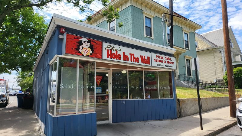 Eliu&rsquo;s Hole in the Wall