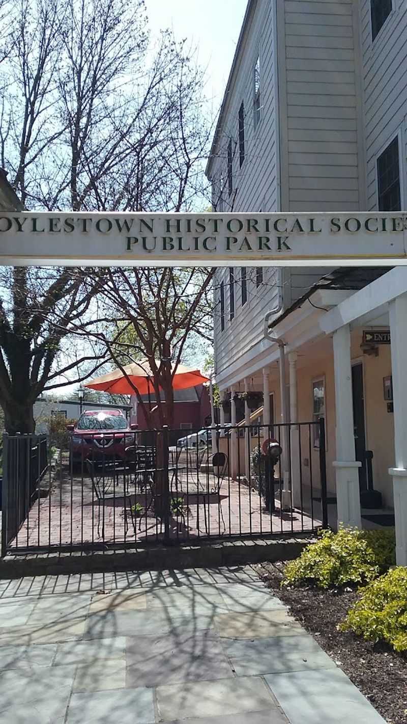 Doylestown Historic District, Doylestown