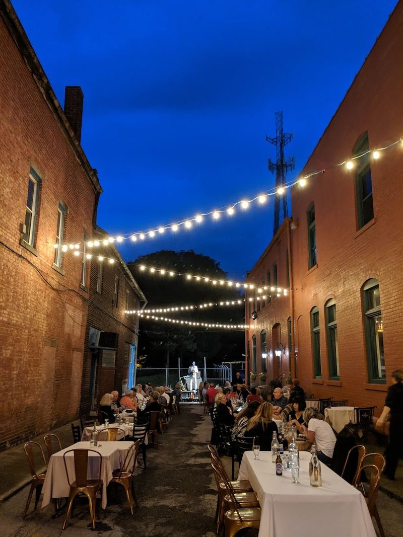 Why Selah Deserves a Spot on Your Ohio Food Map