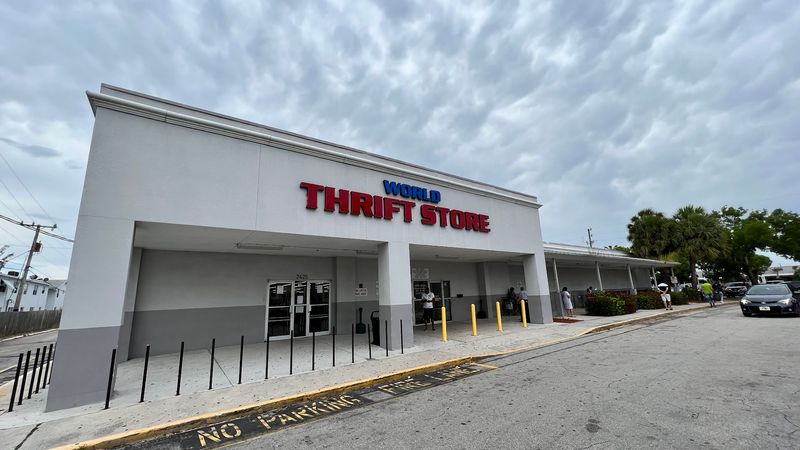 World Thrift (Lake Worth Beach, FL)