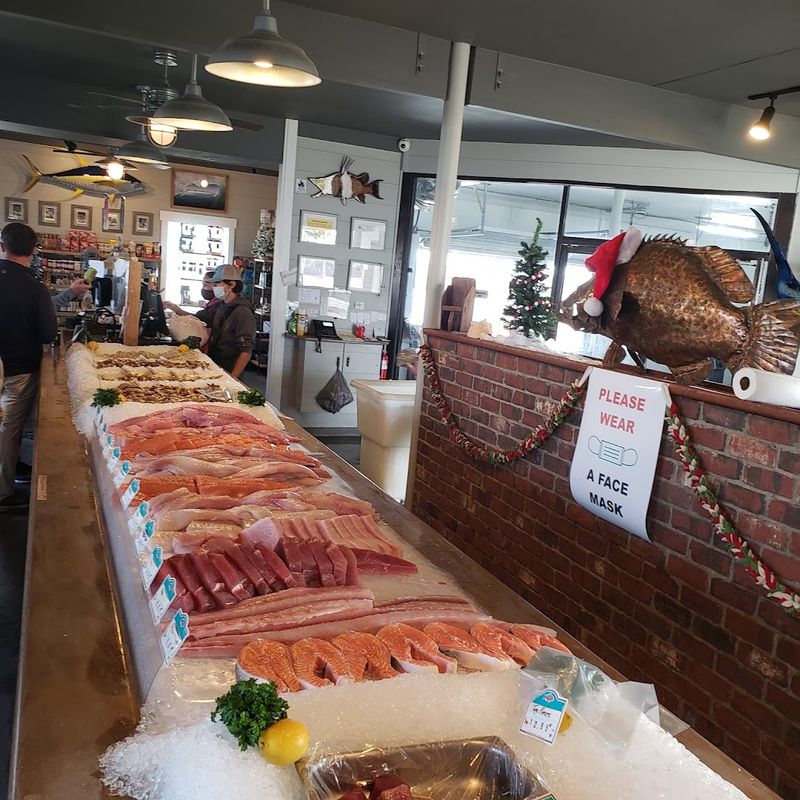 Motts Channel Seafood (Wrightsville Beach)