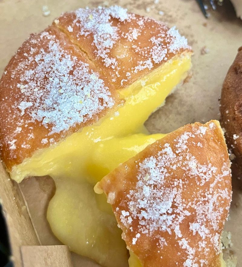 Doughnut Dollies, Marietta
