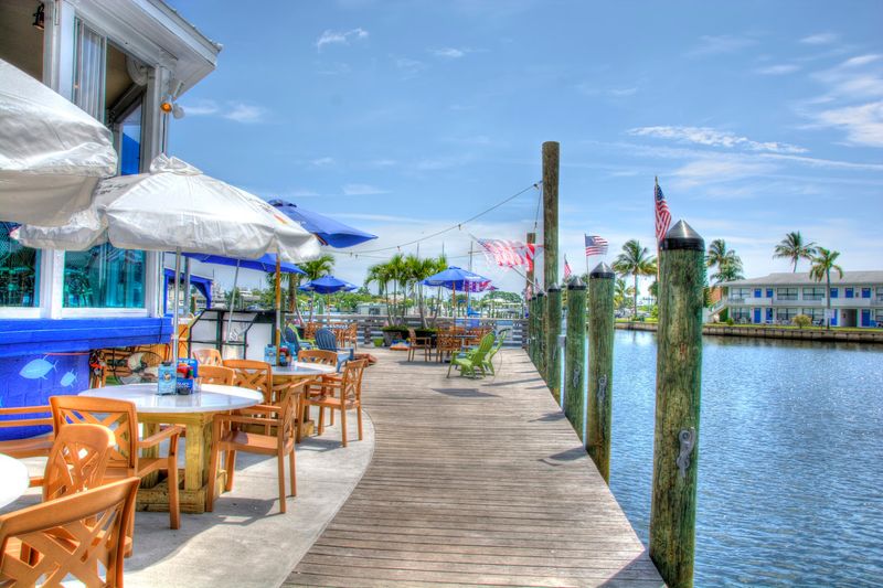 Two Georges Dockside Grille - Stuart, FL