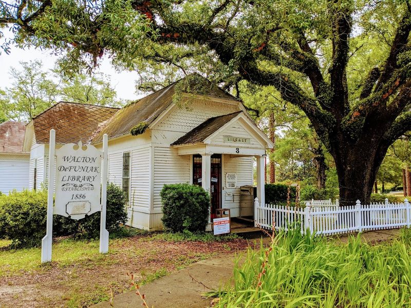 The Walton-DeFuniak Library: One of Florida's Oldest and Most Beautiful Libraries