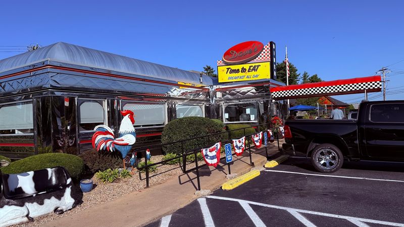 Why Dave's Diner Is a True Community Institution Worth Supporting