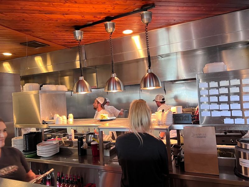 The Staff and Service — Fast, Friendly, and Genuinely Good at Their Jobs