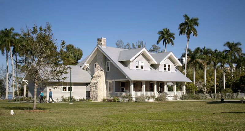 Edison's Friendship With Henry Ford