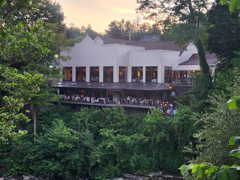 The Chagrin Falls Location and Small-Town Charm
