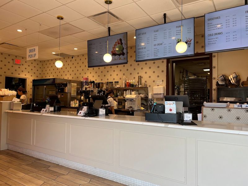 Crepes, Coffee, and the Caf&eacute; Side of the Menu