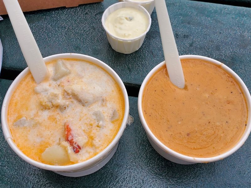 The Seafood Chowder With a Loyal Fan Base