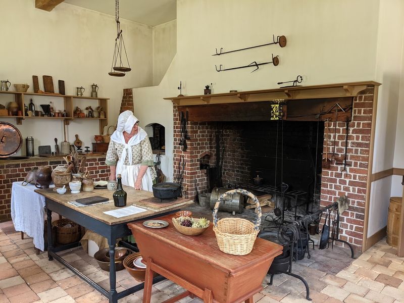 Costumed Interpreters: The Living, Breathing Heartbeat of Every Room