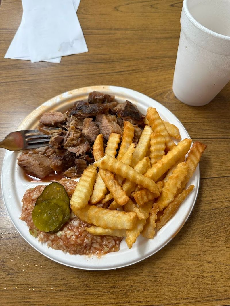 What to Order &mdash; The Plate, the Slaw, and the Outside Pieces