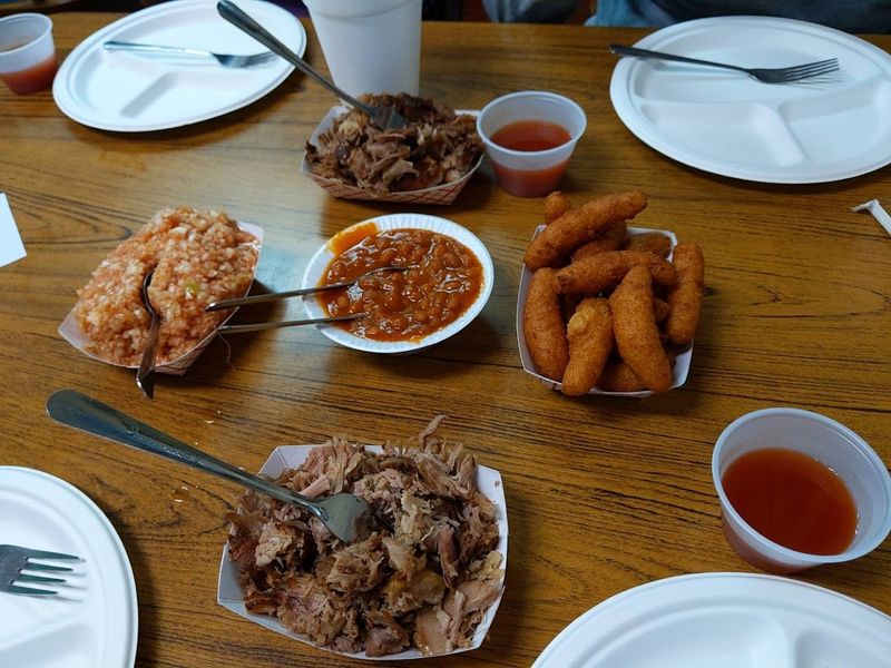 The Sauce Question &mdash; Vinegar, Tomato, and Why It Works