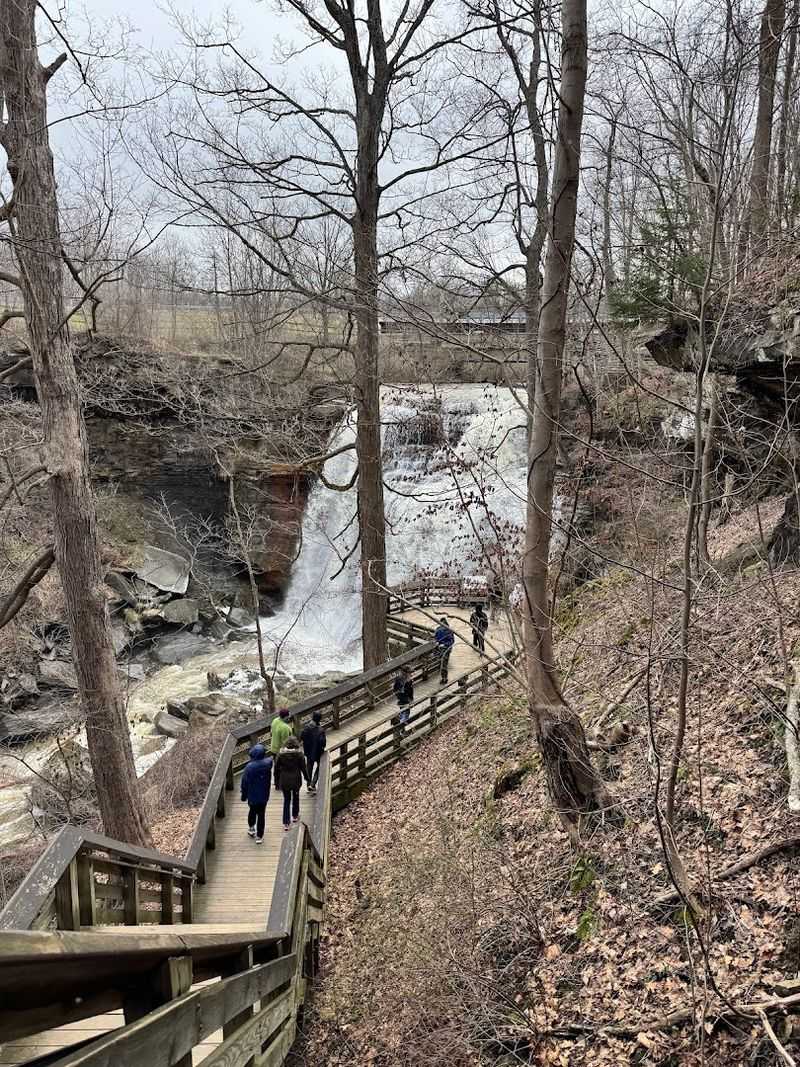 The Boardwalk Trail to the Falls