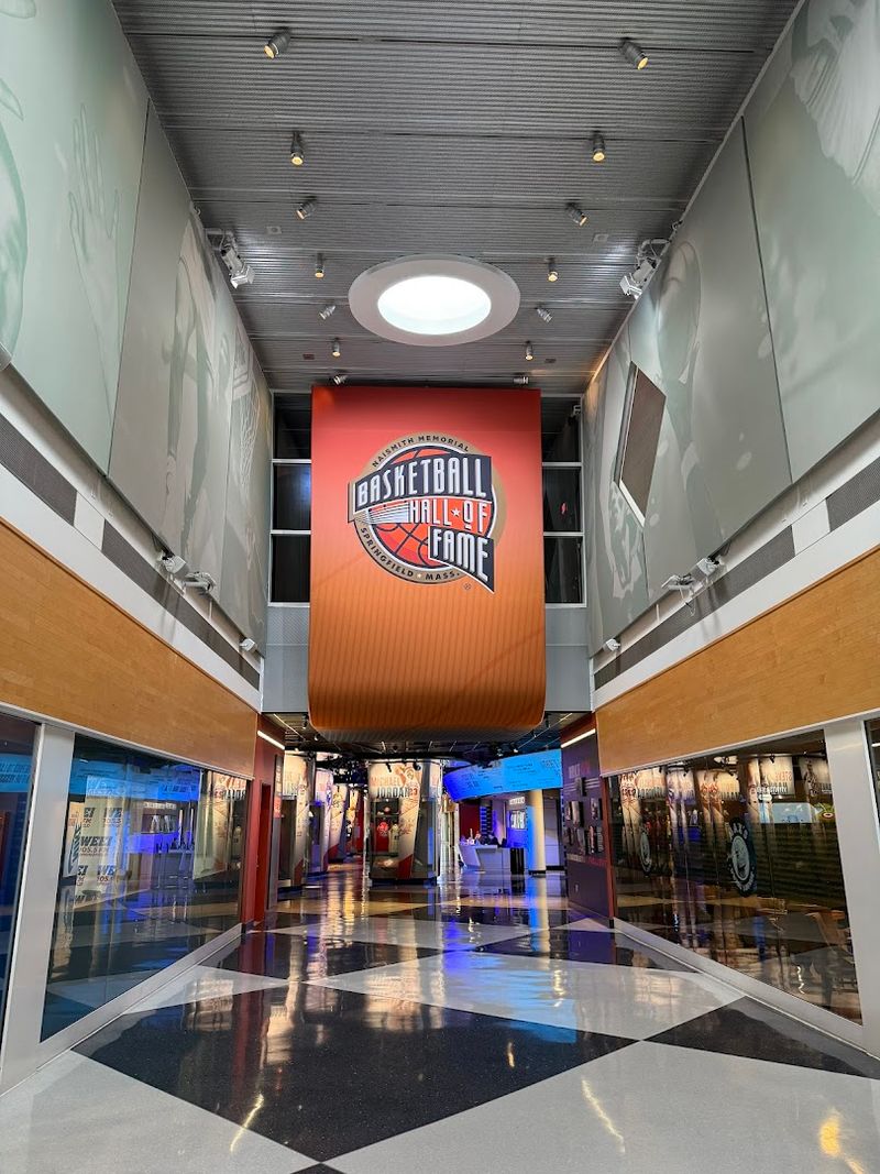 A Self-Guided Museum That Lets You Set the Pace