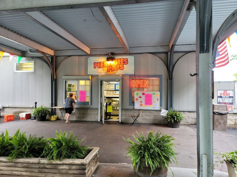 The Walk-Up Window Experience: No Frills, All Flavor