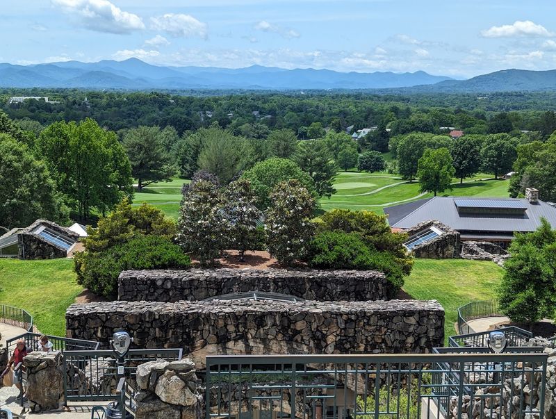Scenic Views of the Blue Ridge Mountains