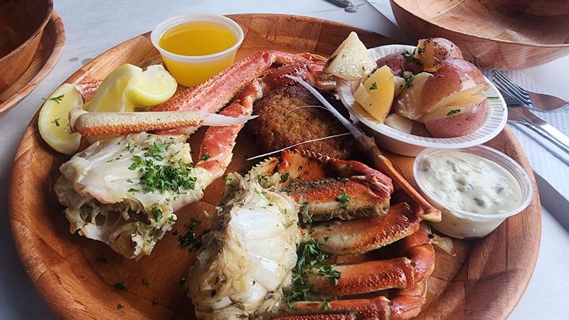 The Famous Garlic Crab That Started It All