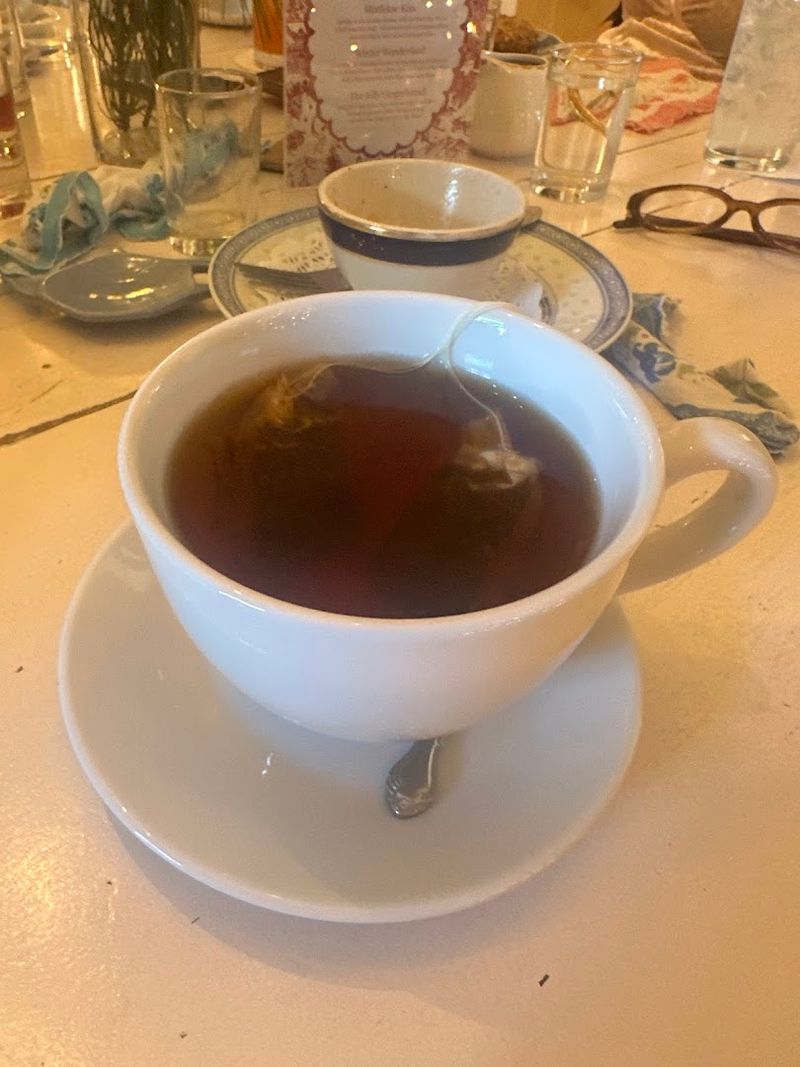 Choosing Your Tea: A Guided Experience