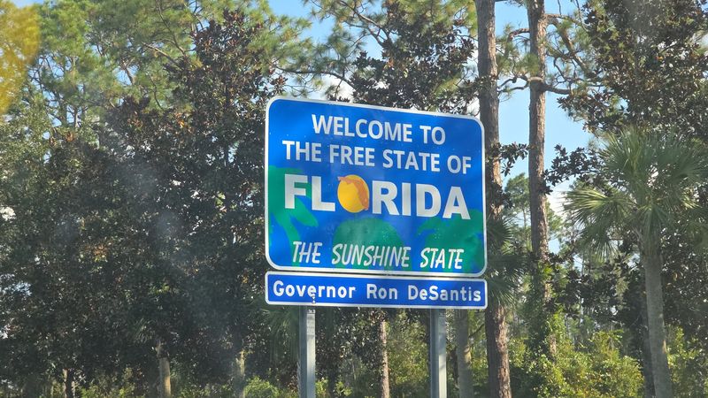 The Iconic Blue-and-Orange Welcome to Florida Sign