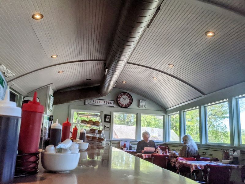 The Classic Diner Atmosphere You Cannot Fake