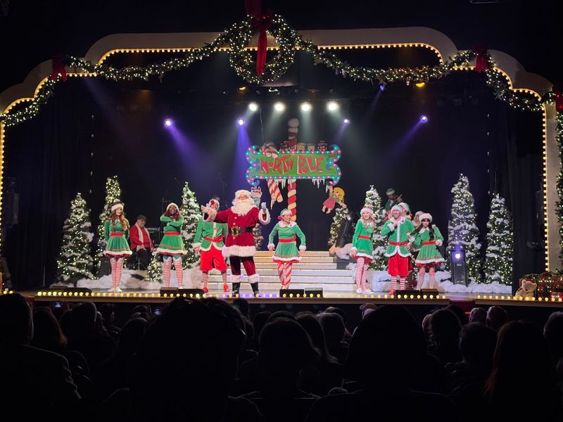 The Feel of the Room Once the Lights Drop