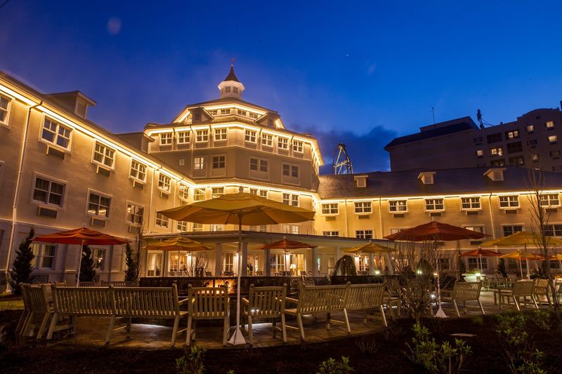 Hotel Breakers: Staying Right Inside the Magic