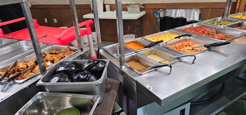 Mashed Potatoes, Gravy, and Inn Maid Noodles