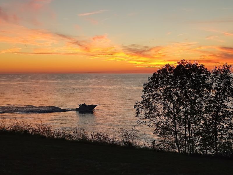 Eastlake, Ohio &mdash; A Quiet Suburb With a Surprising Food Stop