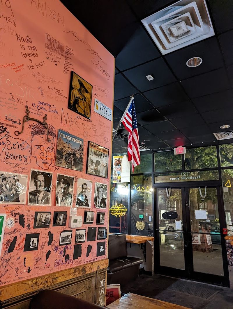 The Atmosphere: Loud, Casual, and Completely Unbothered