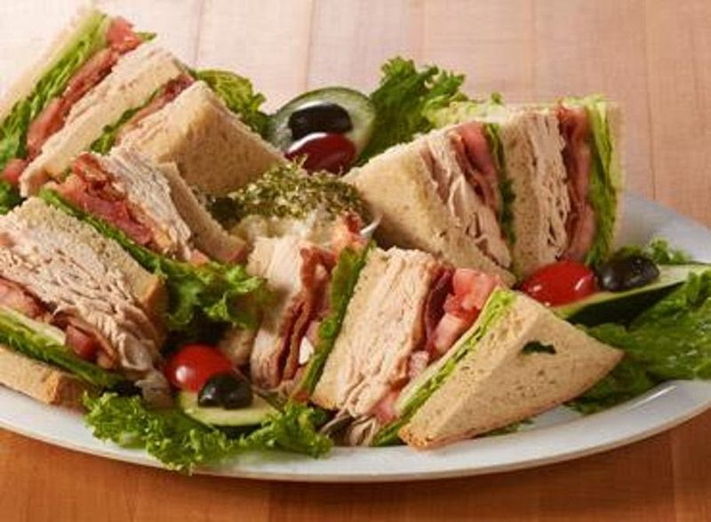 Roast Beef Club With Russian Dressing