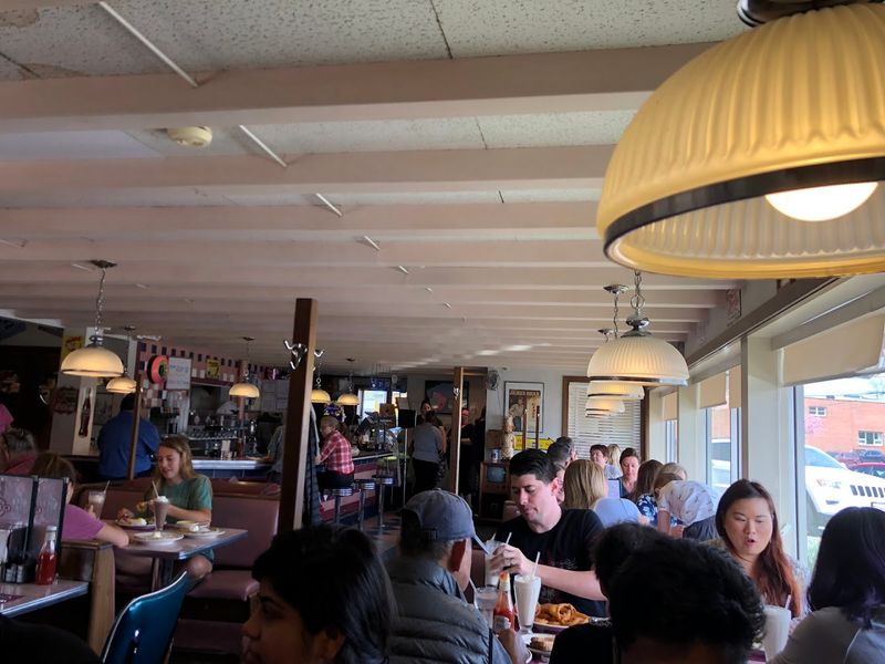 Weekend Mornings vs. Weekday Visits