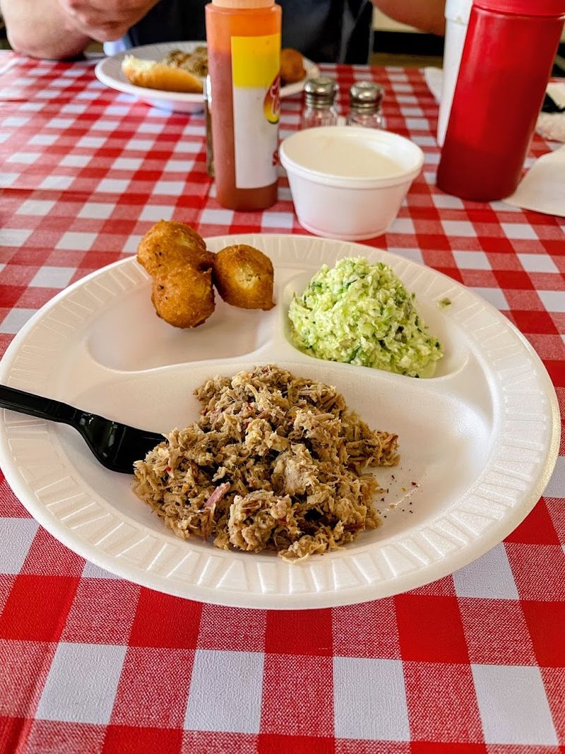 Tangy Vinegar-Based Sauce That Defines the Style