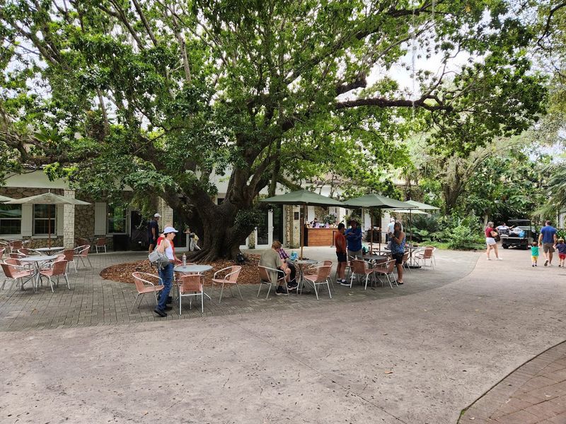 The Glass House Cafe and Garden Shop