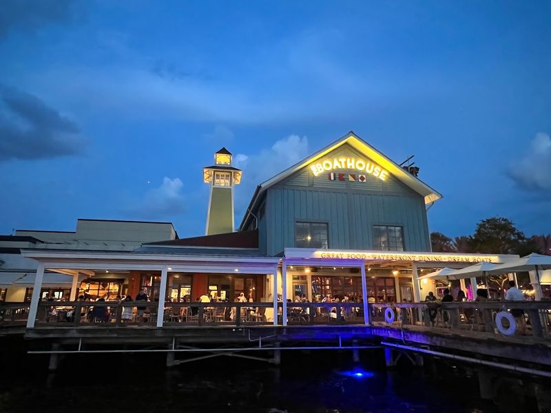 The Waterfront Atmosphere and Setting