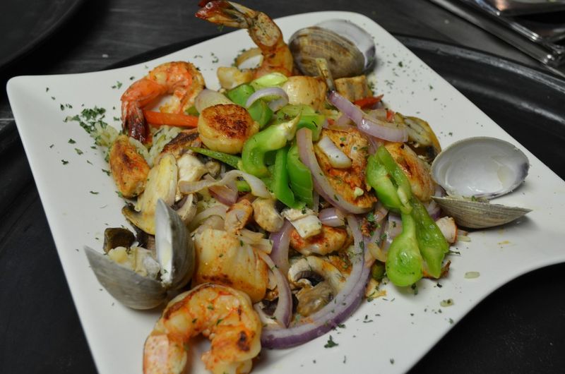 Cap's Place (Lighthouse Point) &mdash; Seafood Platter