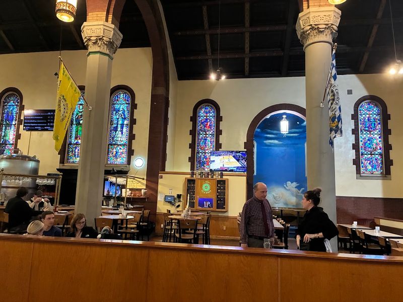 Service reviews are mixed, so go in with balanced expectations