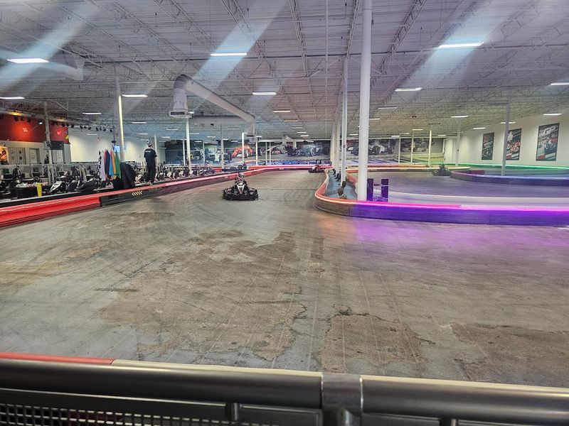 What Makes This Track Feel Like a Real Racing League