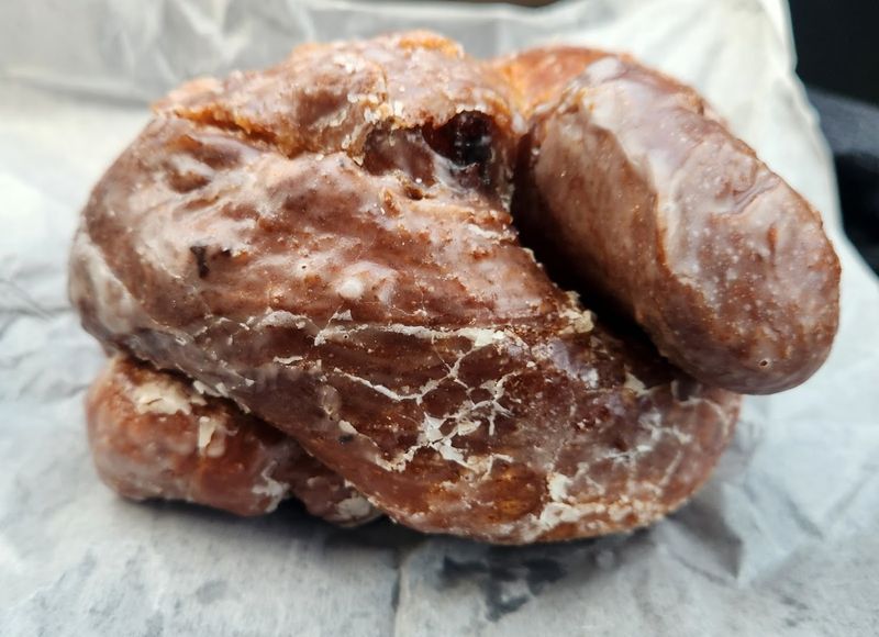 The Legendary Apple Ugly