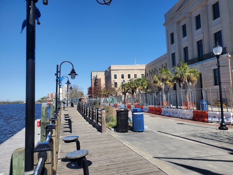 Historic Downtown Setting