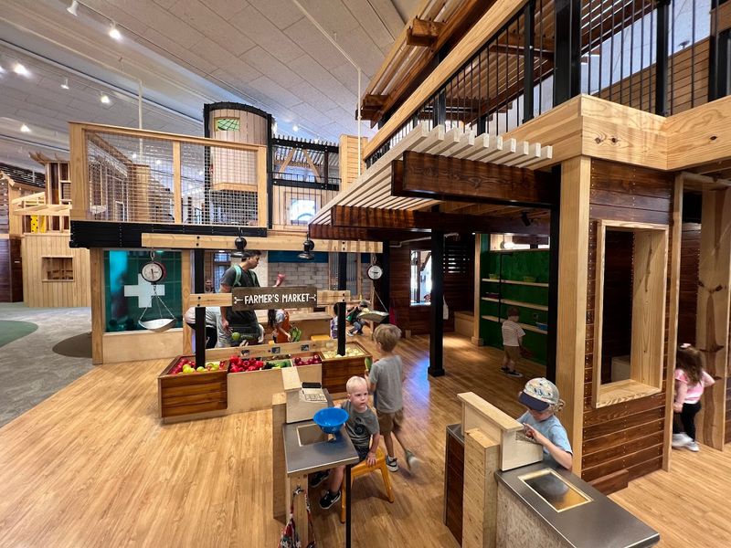 The Pretend Grocery Store Experience