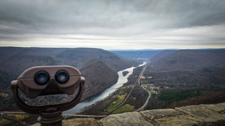 This Pennsylvania Mountaintop Overlook Offers One of the Most Impressive Views in the State