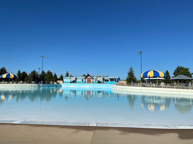 Wave Pools and Lazy Rivers 