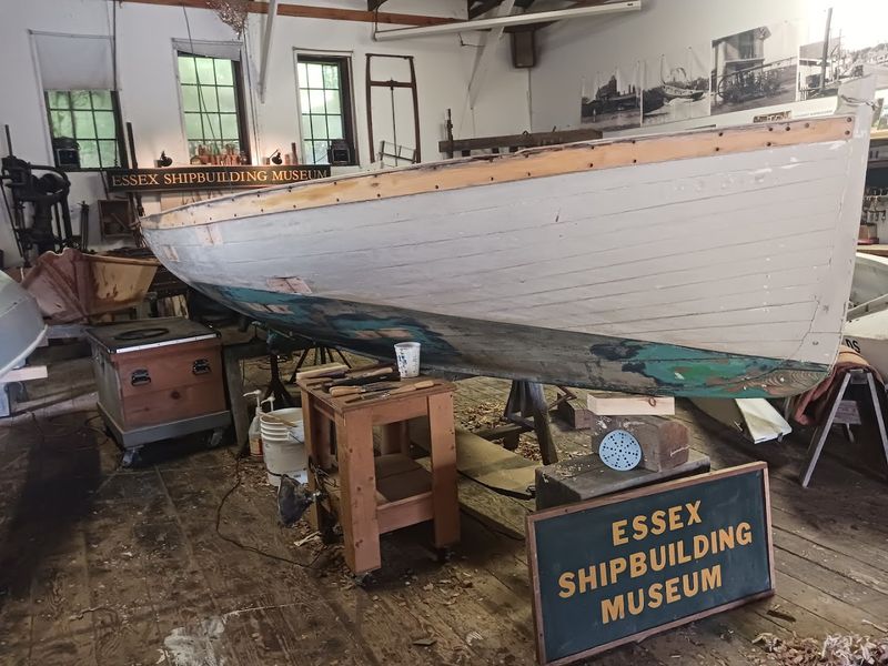 The Town of Essex Rewards a Longer Visit