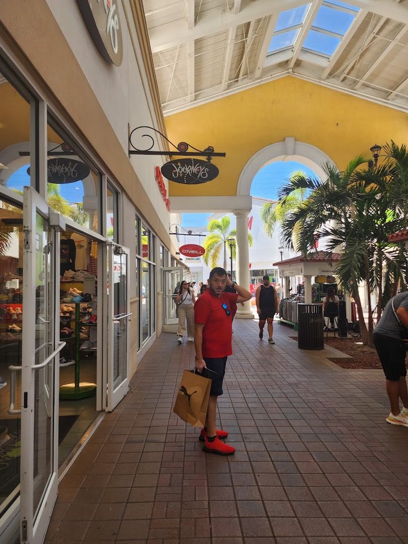 Visitor Information and How to Plan Your Trip