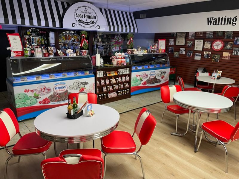 Newton Grove Drug Company &mdash; Newton Grove, NC