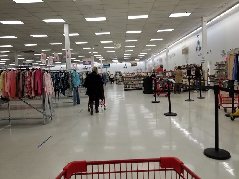 Senior Discount Days That Sweeten the Deal