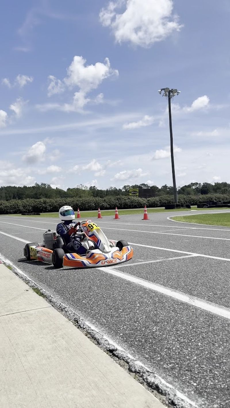 Multiple Track Layouts Keep It Fresh